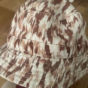 Aerie Tie Back Bucket Hat